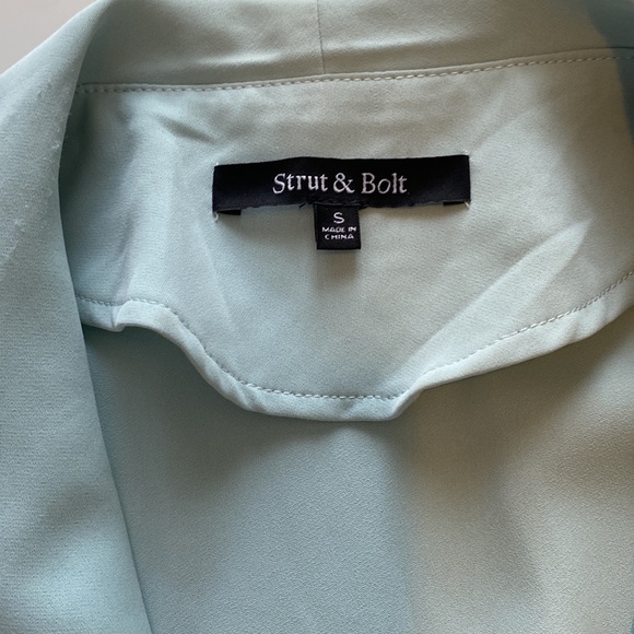 Mint Wrap Romper - Picture 2 of 4